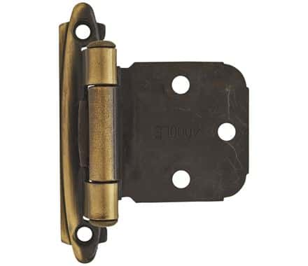 does this hinge come with the antique  xxxx  to match the hinge?